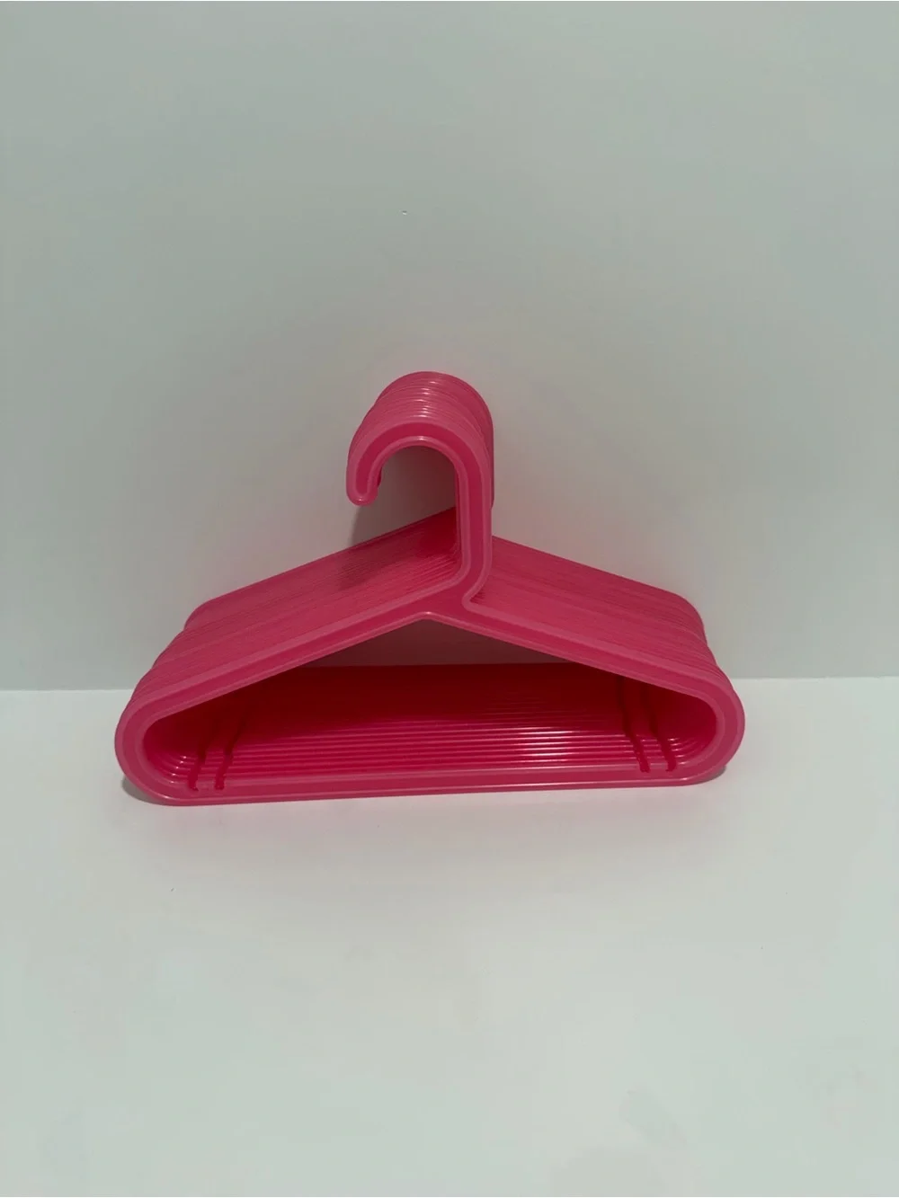 IKEA BAGIS Childrens Clothes Hangers Anna Efverlund Neon Pink set of 21